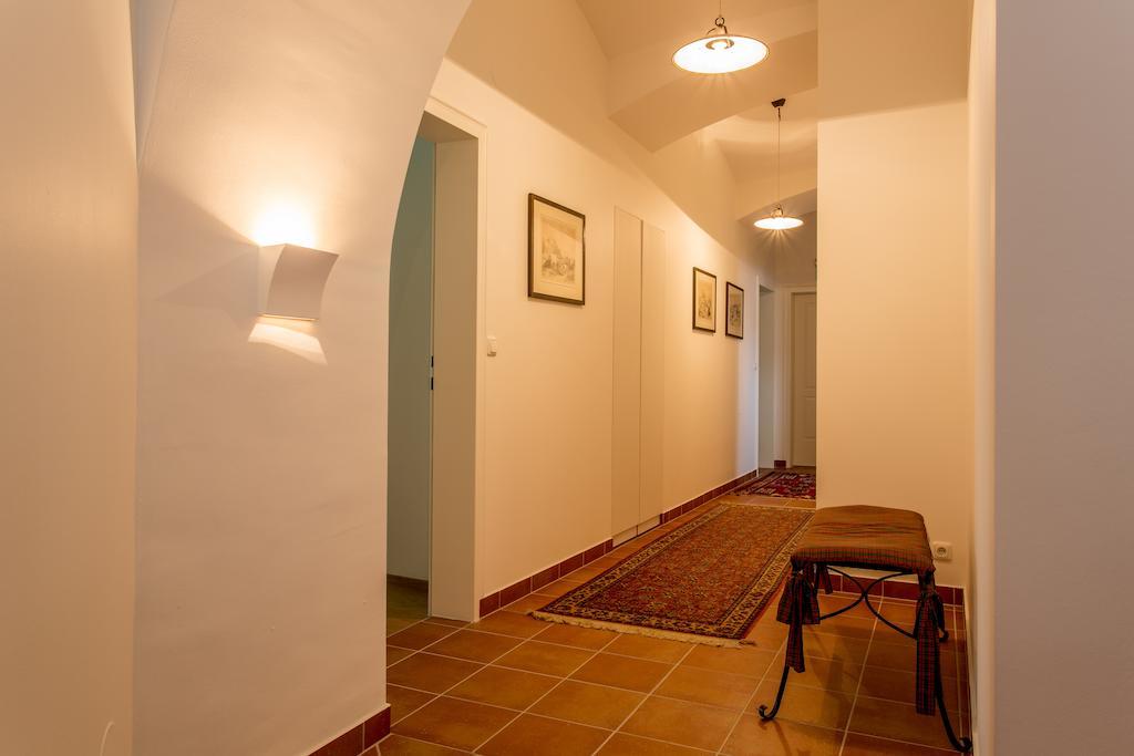 Gasthof Braeuer - Familie Eibensteiner Weißkirchen in Steiermark Kamer foto